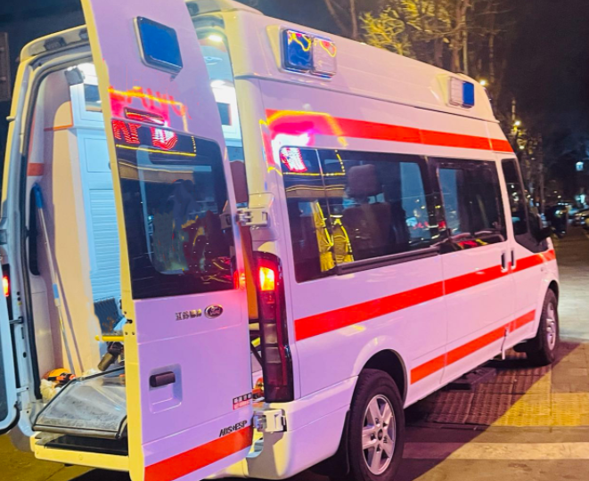 自贡救护车出租电话