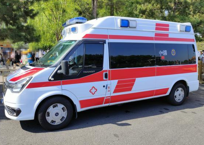 自贡跨省救护车出租